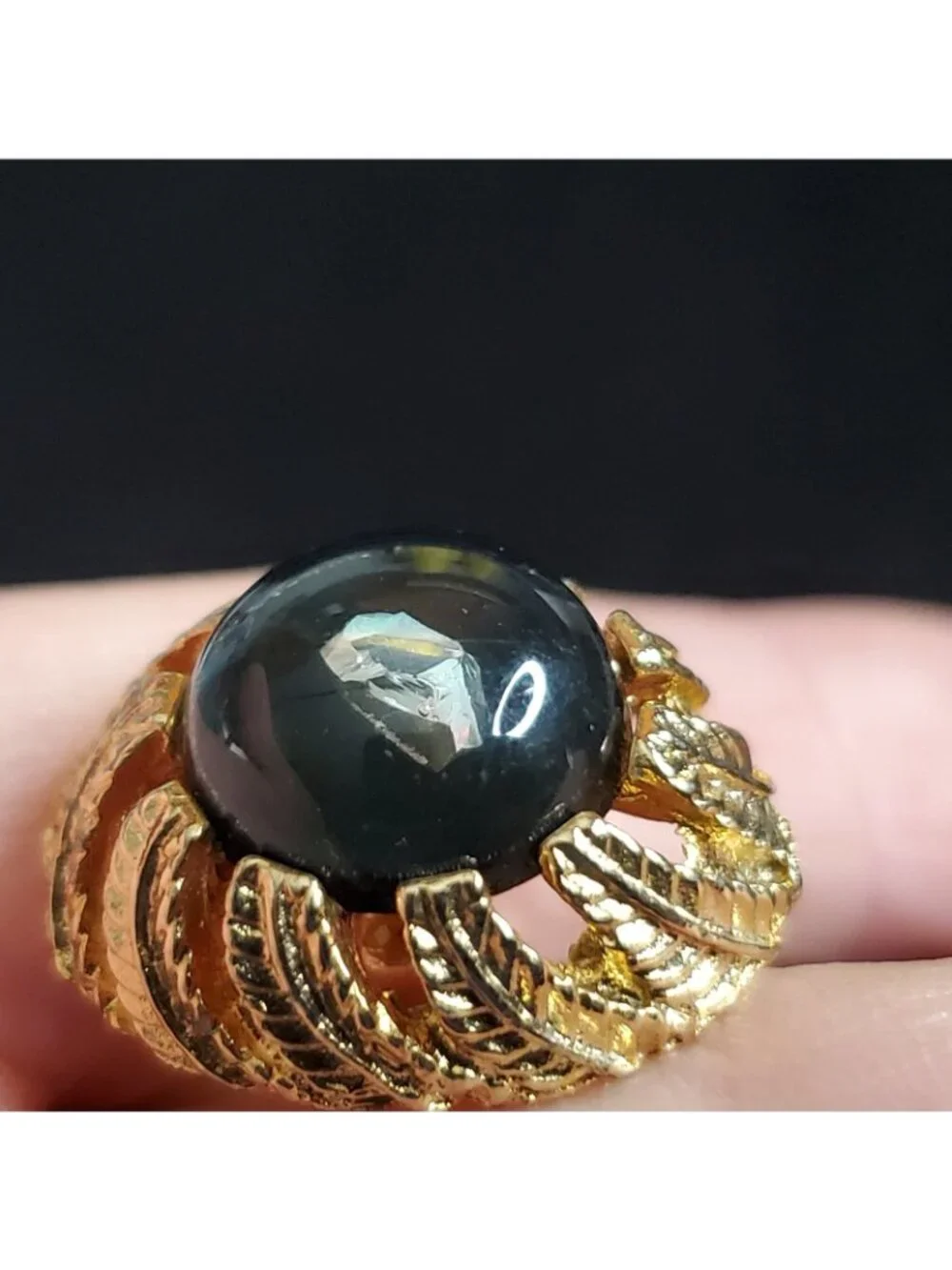 Vintage Cufflinks Gold Tone Black Opal Chip 7/8
